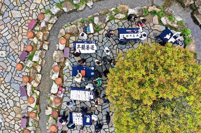 &ldquo;挖掘歷史文化資源 助推文明交流互鑒&rdquo;文史專家探尋&ldquo;名城紹興與亞洲文明&rdquo;的淵源